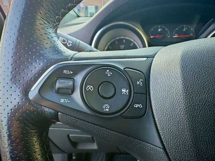 Opel Astra Turbo Ultimate|Intelli LUX|LenkHeizg|NAVI