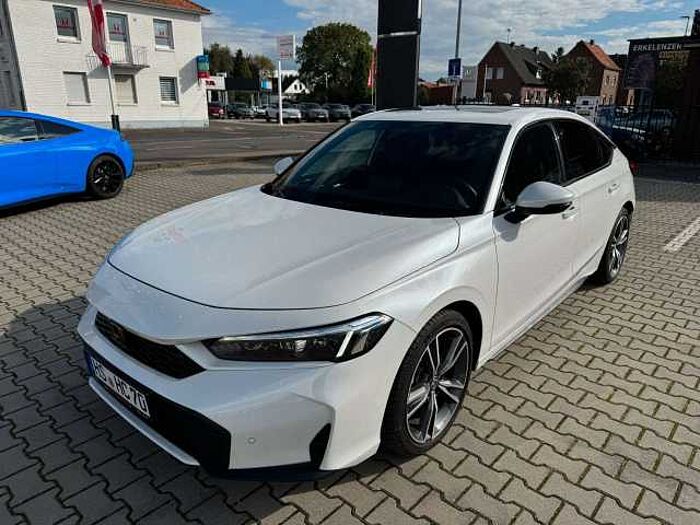 Honda Civic e:HEV Advance Black-Emblem Einstiegsbel.