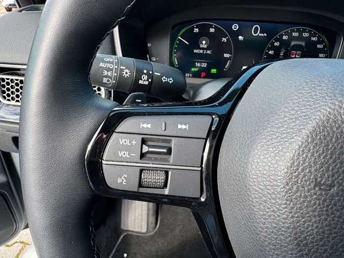 Honda Civic e:HEV Advance Black-Emblem Einstiegsbel.