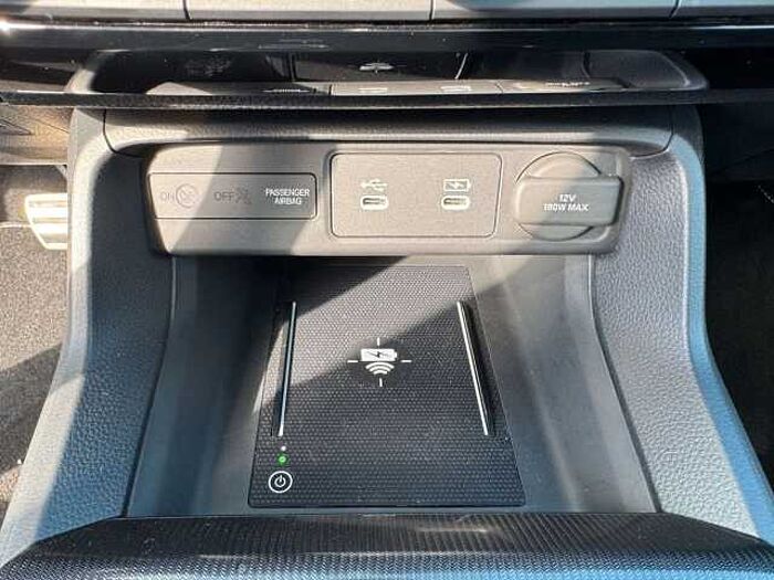 Honda Civic e:HEV Advance Black-Emblem Einstiegsbel.
