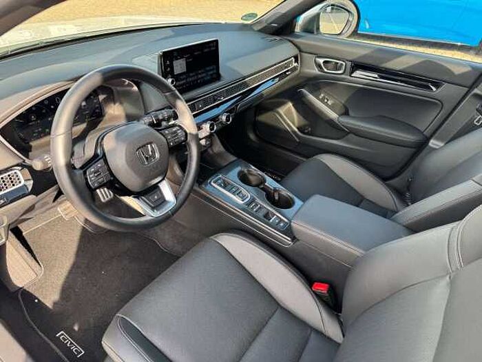 Honda Civic e:HEV Advance Black-Emblem Einstiegsbel.