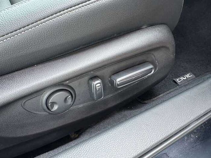 Honda Civic e:HEV Advance