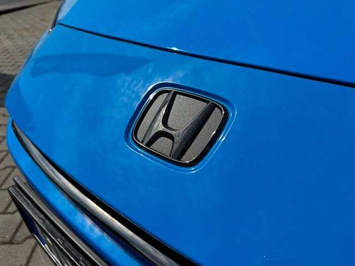 Honda Prelude 2.0 e: HEV Advance Black-Emblem/Einstiegb