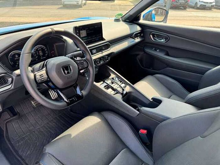 Honda Prelude 2.0 e: HEV Advance Black-Emblem/Einstiegb